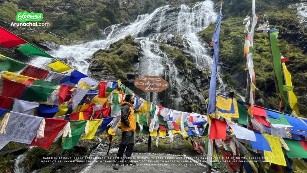 Holy Water Falls - Chumi Gyatse